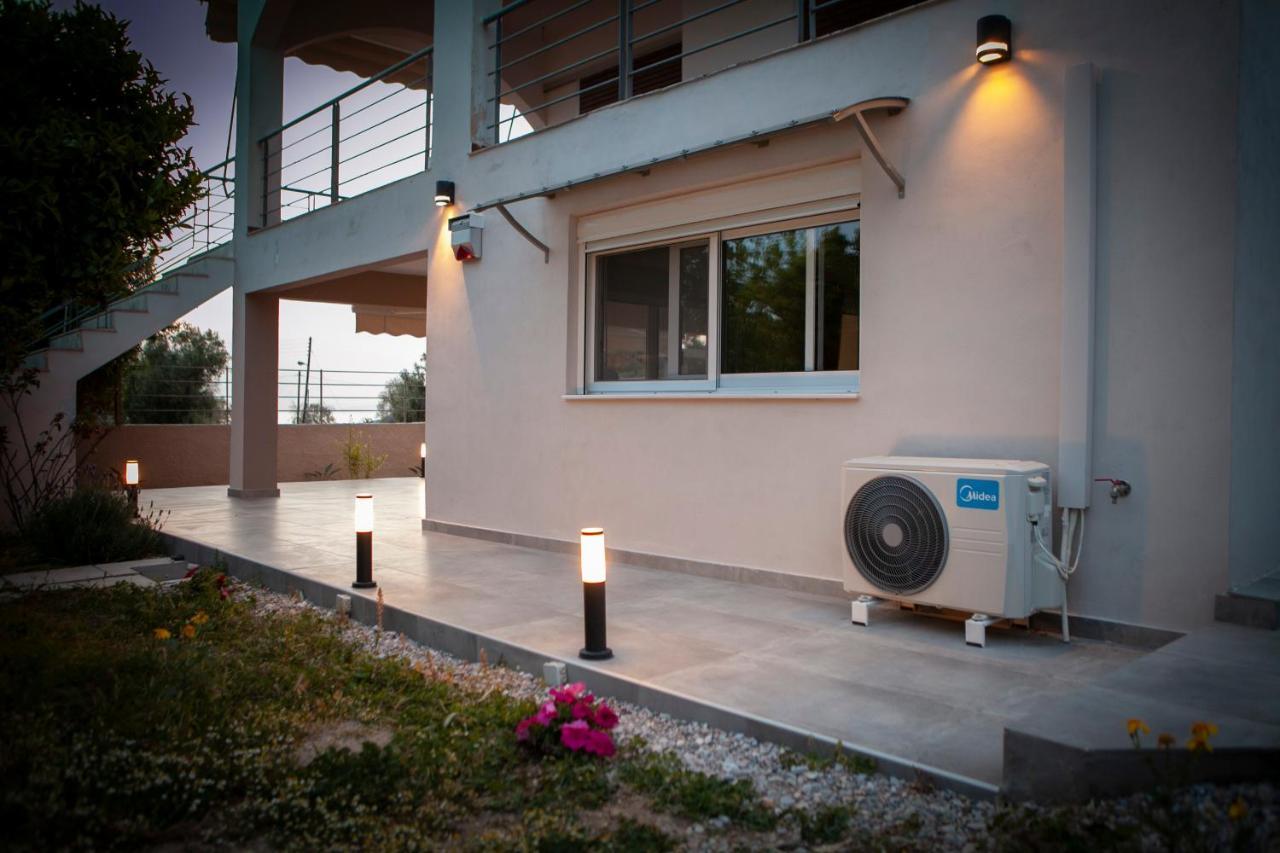 House On The Beach 살라미스 외부 사진
